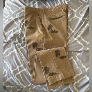 Men’s J. Crew Re-imagined Broken-In 770 Straight Palm Tree Chinos